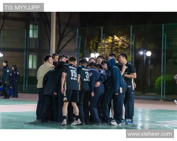 探讨篮球竞技魅力与团队协作精神及其在现代体育文化中的价值解析